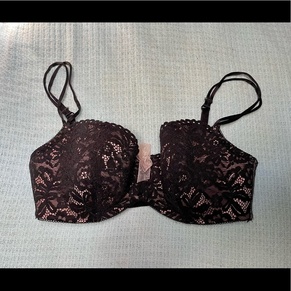 B.Tempt’d by Wacoal Balconette lace Bra